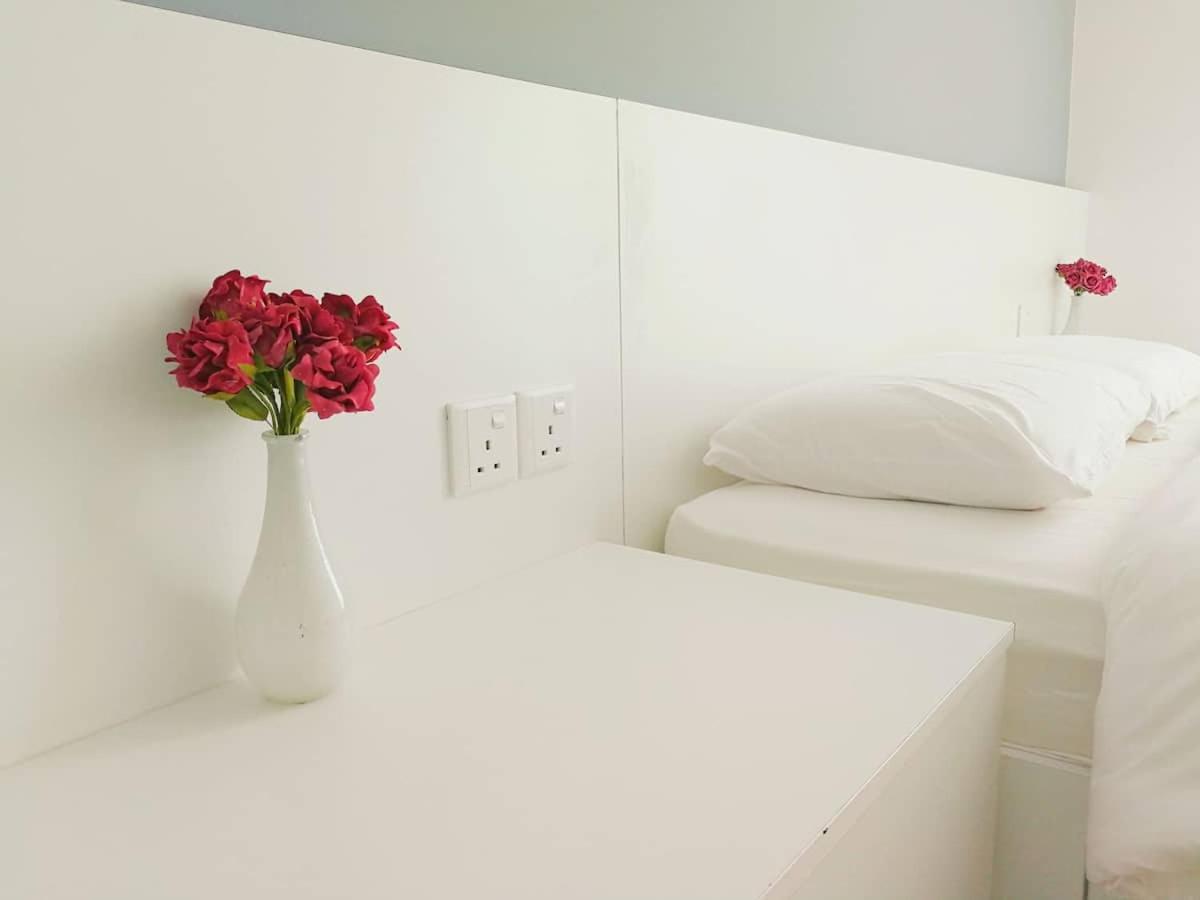 Deluxe And Feel Like A Home 1, 3-6 Pax ,Netflix, Georgetown Bagian luar foto